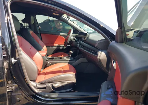 2025 Kia K4 Gt-Line z USA, uszkodzony, nr VIN 3KPFW4DE2SE103520